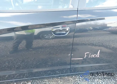 2011 Dodge Charger R/T from USA, damaged, VIN 2B3CM5CT6BH517615